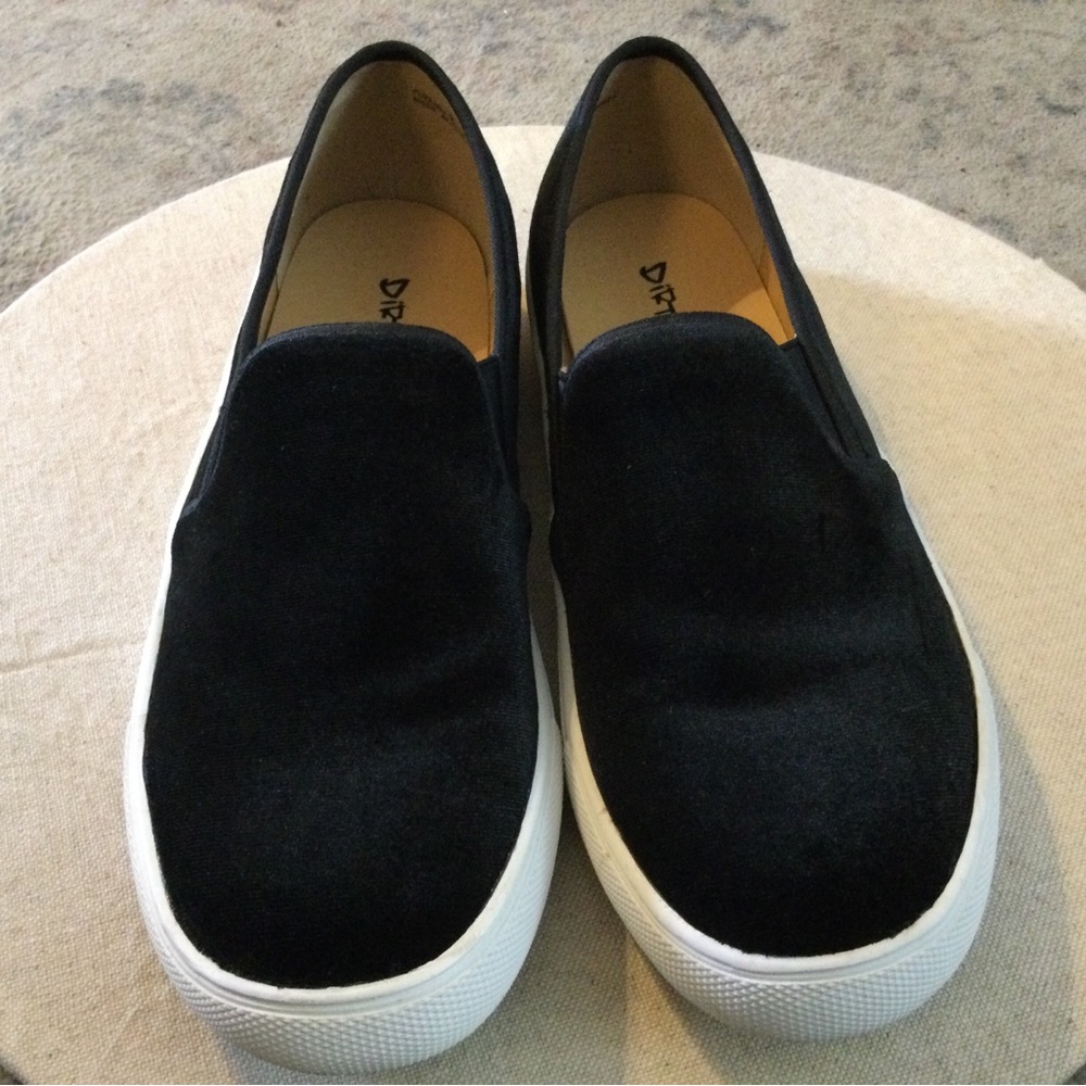 Womens Velveteen Loafer by Dirty Laundry Size 8.5